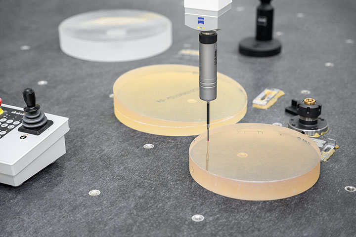 Coaxial Parabolic Optics: Advancing Precision and Performance in Optical Systems